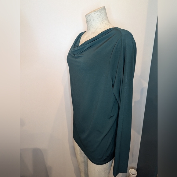 NWT RW&CO Emerald green Long-Sleeve stretch knit Top, Draped Neckline Sz XXL - Picture 11 of 16
